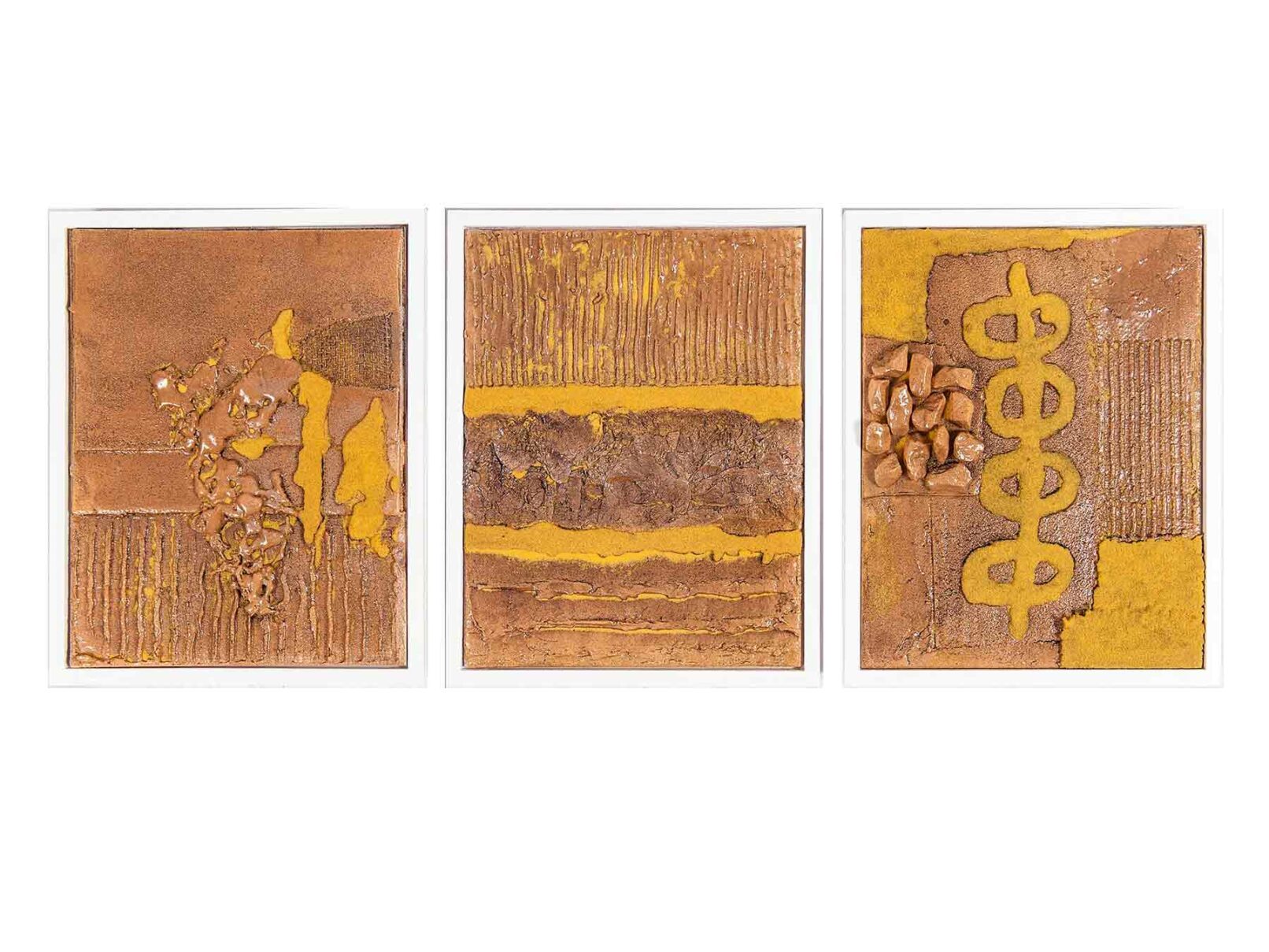 86-87-88 Trilogie Verputz (Spachtelmasse), Sagex, Sacktuch, Steine, Alufolie 22x27cm